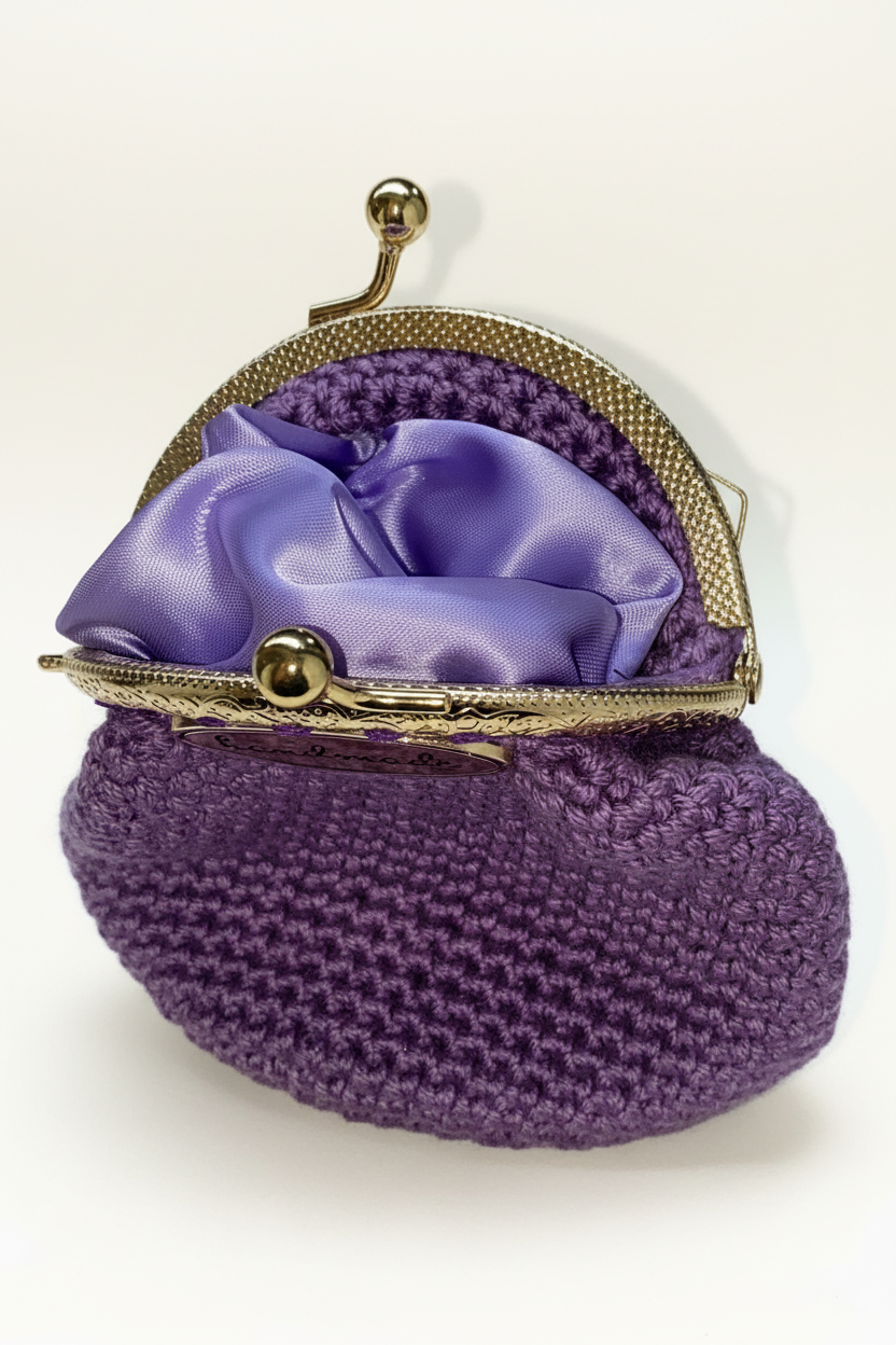 Violet Crochet Clasp Pouch